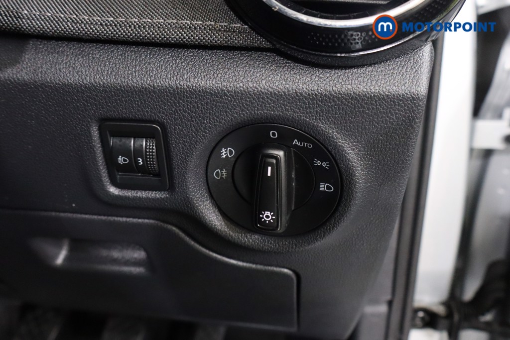 Skoda Fabia Se L Edition Manual Petrol Hatchback - Stock Number (1575803) - 6th supplementary image