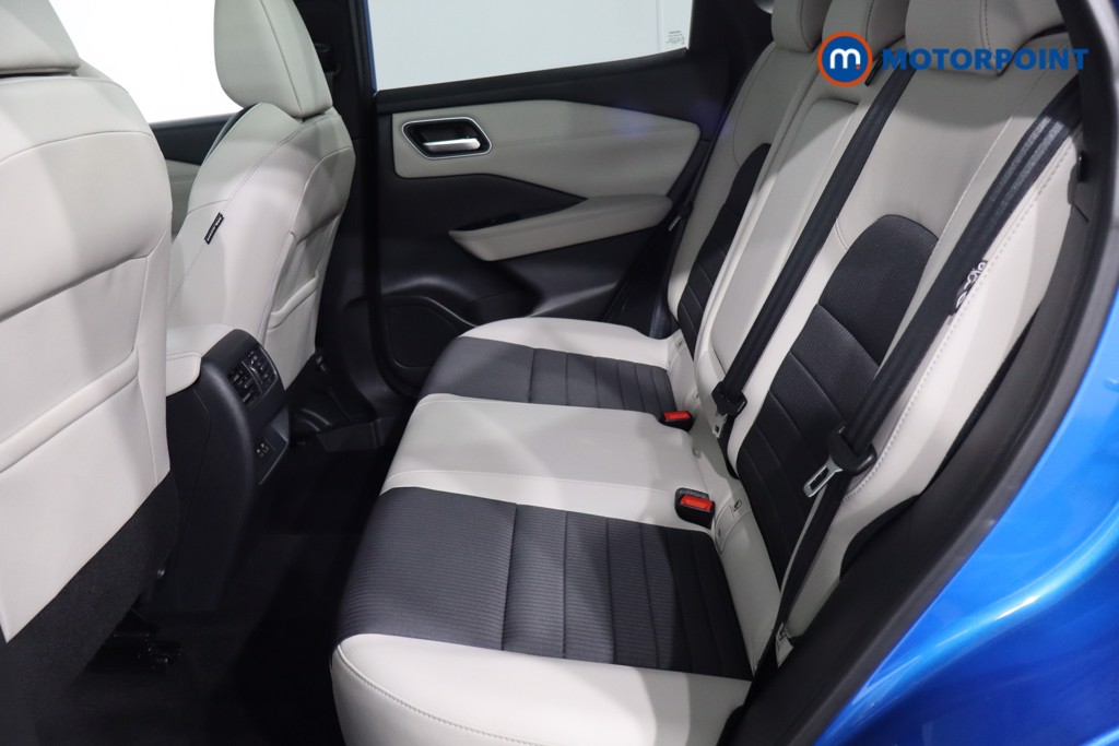 Nissan Qashqai Tekna Manual Petrol SUV - Stock Number (1576296) - 5th supplementary image