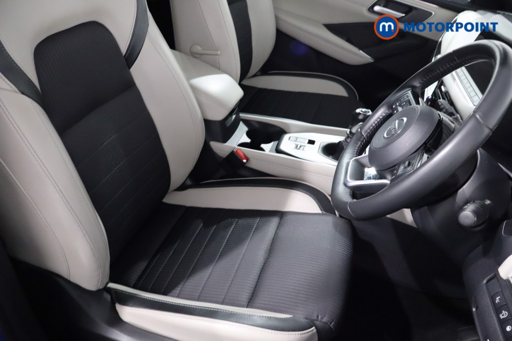 Nissan Qashqai Tekna Manual Petrol SUV - Stock Number (1576296) - 24th supplementary image
