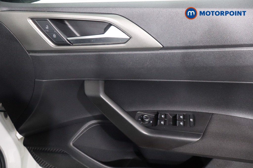 Volkswagen Polo SE Manual Petrol Hatchback - Stock Number (1576551) - 21st supplementary image