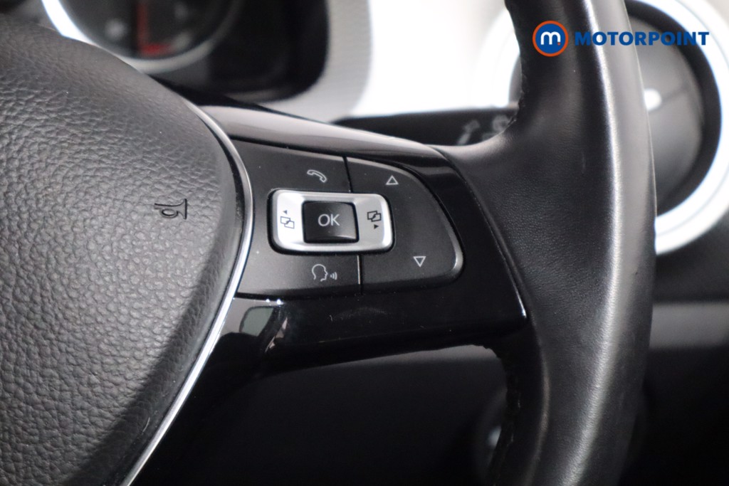 Volkswagen UP High Up Automatic Petrol Hatchback - Stock Number (1576568) - 8th supplementary image