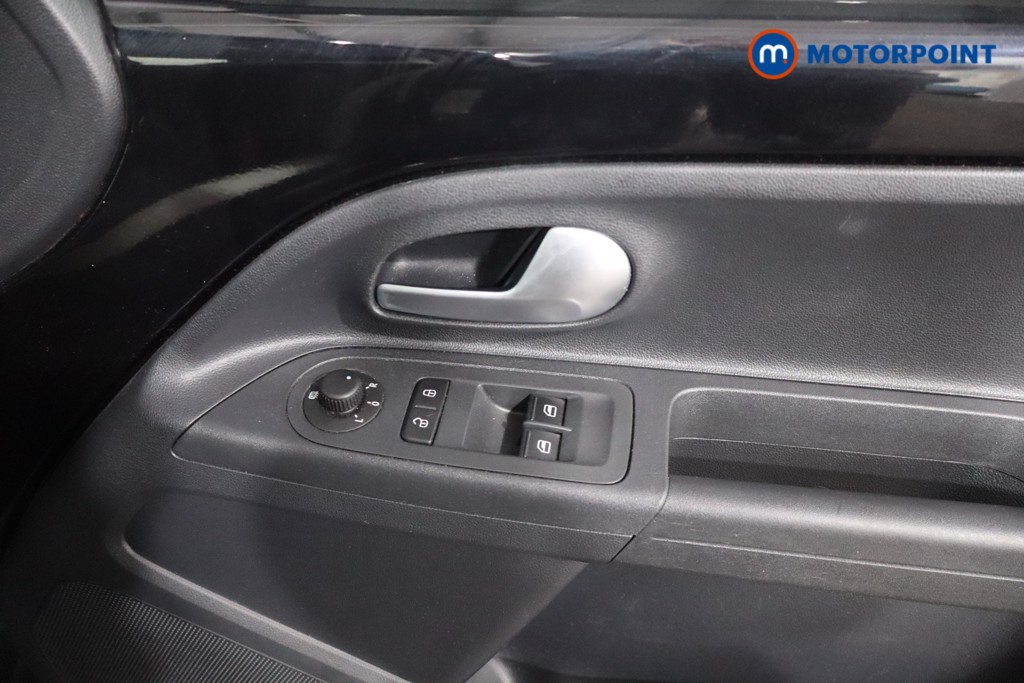 Volkswagen UP High Up Automatic Petrol Hatchback - Stock Number (1576568) - 20th supplementary image