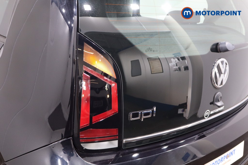 Volkswagen UP High Up Automatic Petrol Hatchback - Stock Number (1576568) - 30th supplementary image