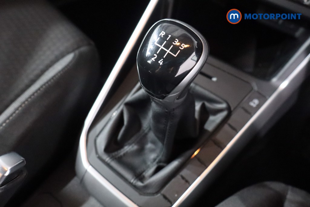 Volkswagen Polo Life Manual Petrol Hatchback - Stock Number (1577368) - 14th supplementary image