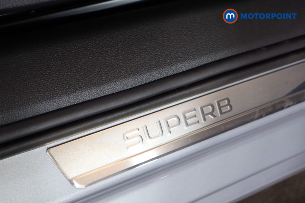 Skoda Superb Se L Automatic Diesel Hatchback - Stock Number (1577713) - 12th supplementary image