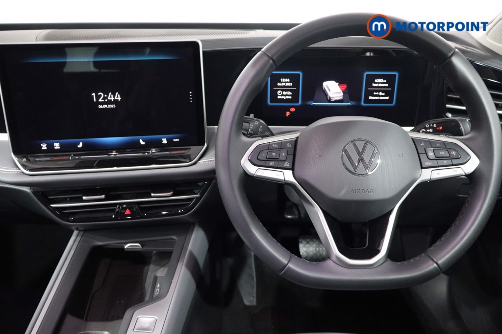 Volkswagen Passat Life Automatic Petrol Plug-In Hybrid Estate - Stock Number (1578142) - 3rd supplementary image