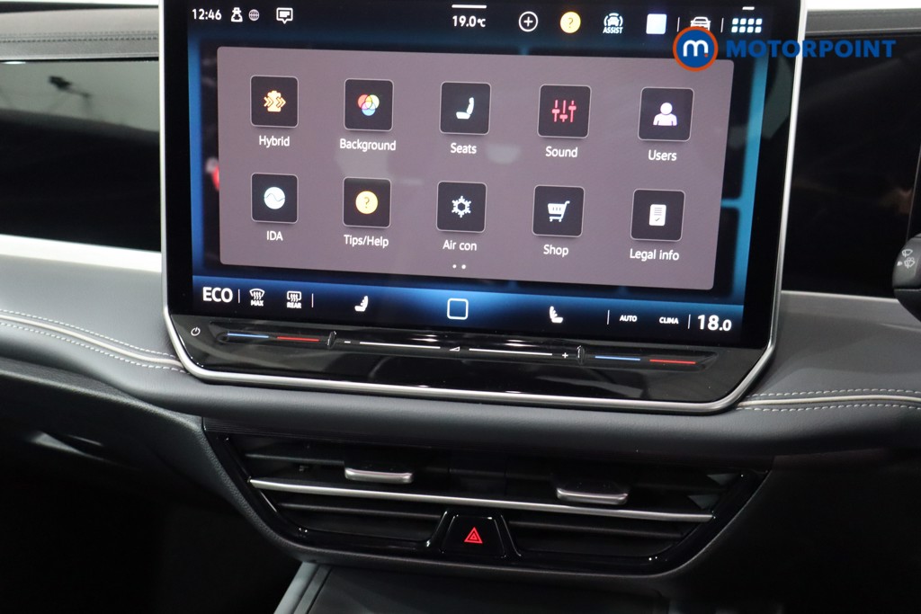 Volkswagen Passat Life Automatic Petrol Plug-In Hybrid Estate - Stock Number (1578142) - 20th supplementary image