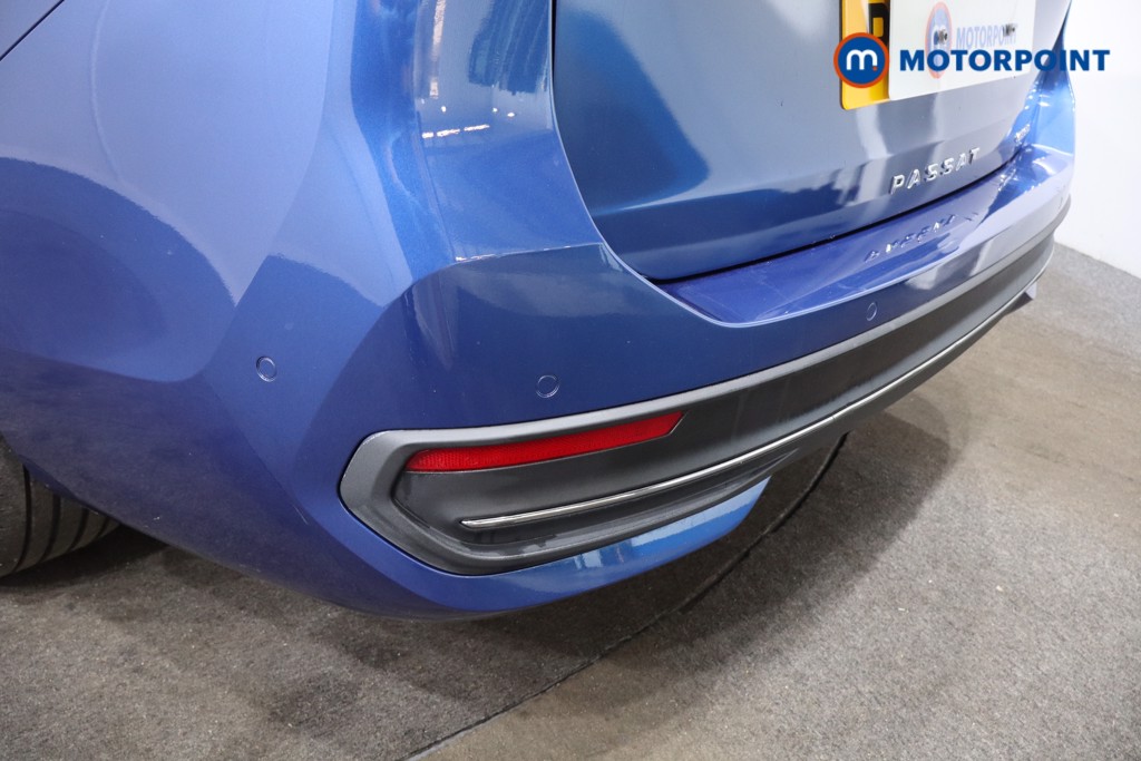 Volkswagen Passat Life Automatic Petrol Plug-In Hybrid Estate - Stock Number (1578142) - 36th supplementary image