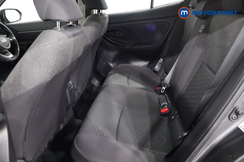 Toyota Yaris Cross Icon Automatic Petrol-Electric Hybrid Estate - Stock Number (1578210) - 5th supplementary image