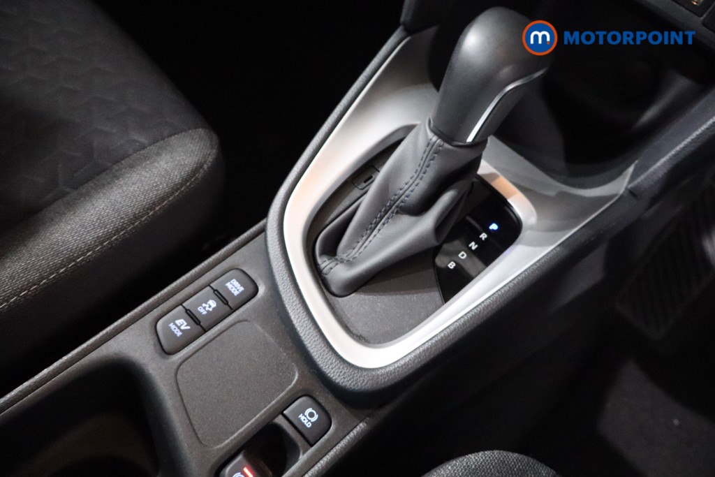 Toyota Yaris Cross Icon Automatic Petrol-Electric Hybrid Estate - Stock Number (1578210) - 14th supplementary image