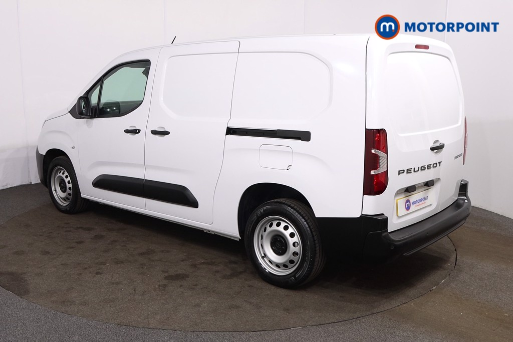 Peugeot Partner Professional Manual Diesel Panel Van - Stock Number (1578547) - Passenger side rear corner