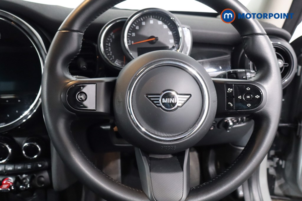 Mini Hatchback Cooper Classic Automatic Petrol Hatchback - Stock Number (1578762) - 6th supplementary image