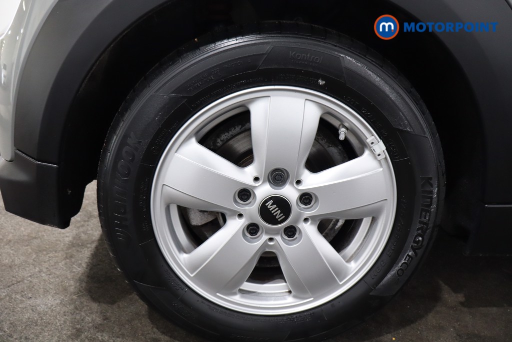 Mini Hatchback Cooper Classic Automatic Petrol Hatchback - Stock Number (1578762) - 9th supplementary image