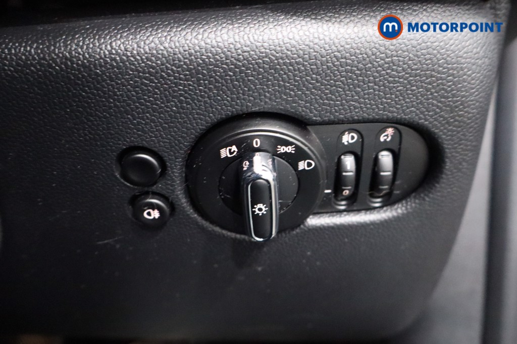 Mini Hatchback Cooper Classic Automatic Petrol Hatchback - Stock Number (1578762) - 24th supplementary image