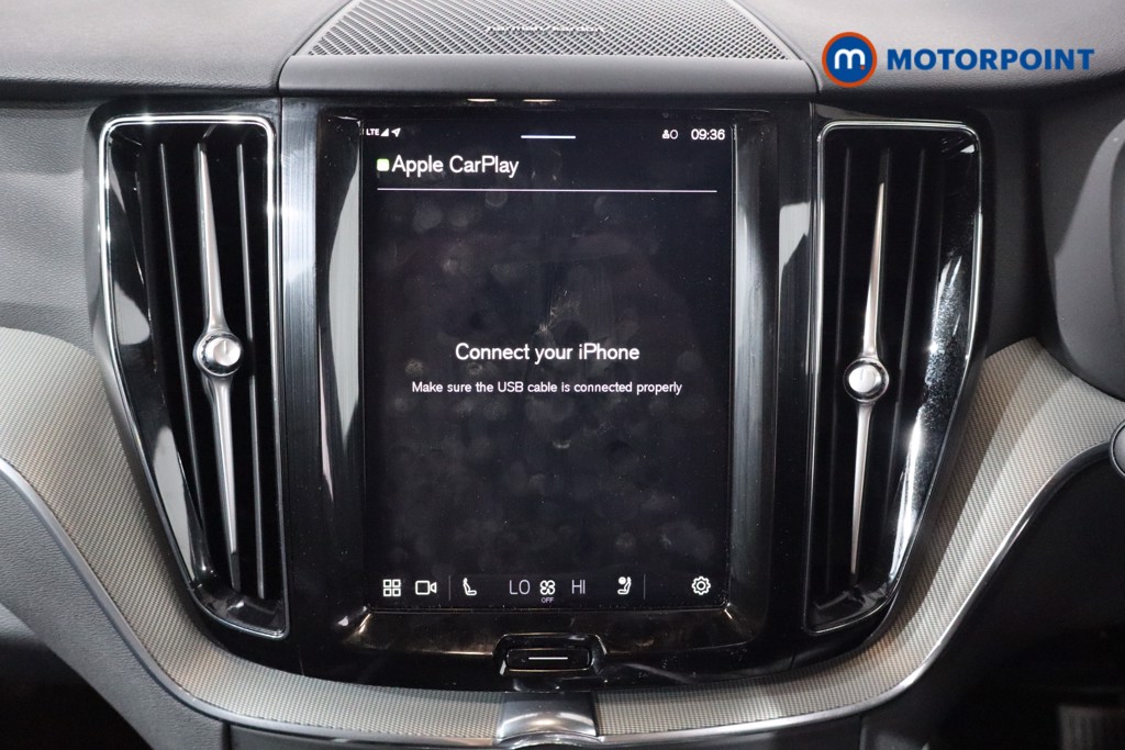 Volvo Xc60 Plus Black Edition Automatic Petrol SUV - Stock Number (1572785) - 16th supplementary image