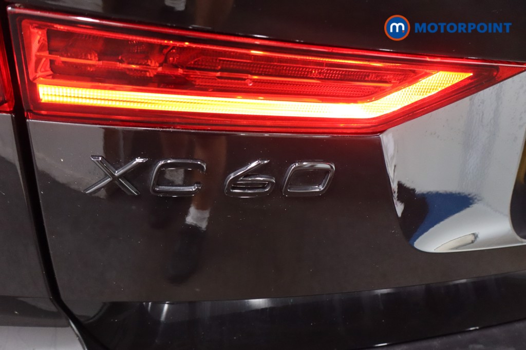 Volvo Xc60 Plus Black Edition Automatic Petrol SUV - Stock Number (1572785) - 27th supplementary image