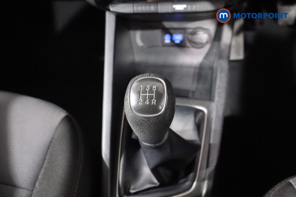Hyundai I20 S Air Manual Petrol Hatchback - Stock Number (1573063) - 16th supplementary image