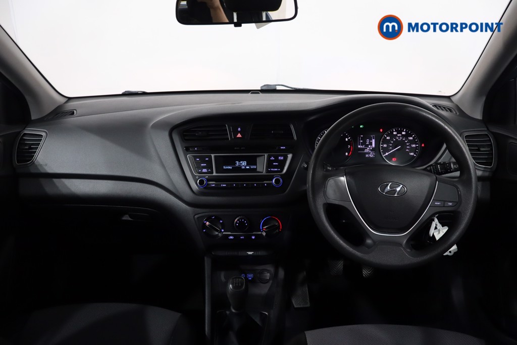 Hyundai I20 S Air Manual Petrol Hatchback - Stock Number (1573063) - 1st supplementary image