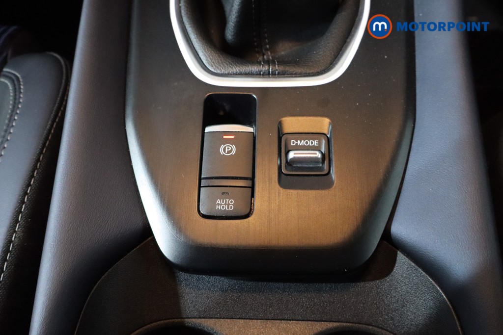 Nissan Qashqai Tekna Manual Petrol SUV - Stock Number (1574252) - 20th supplementary image