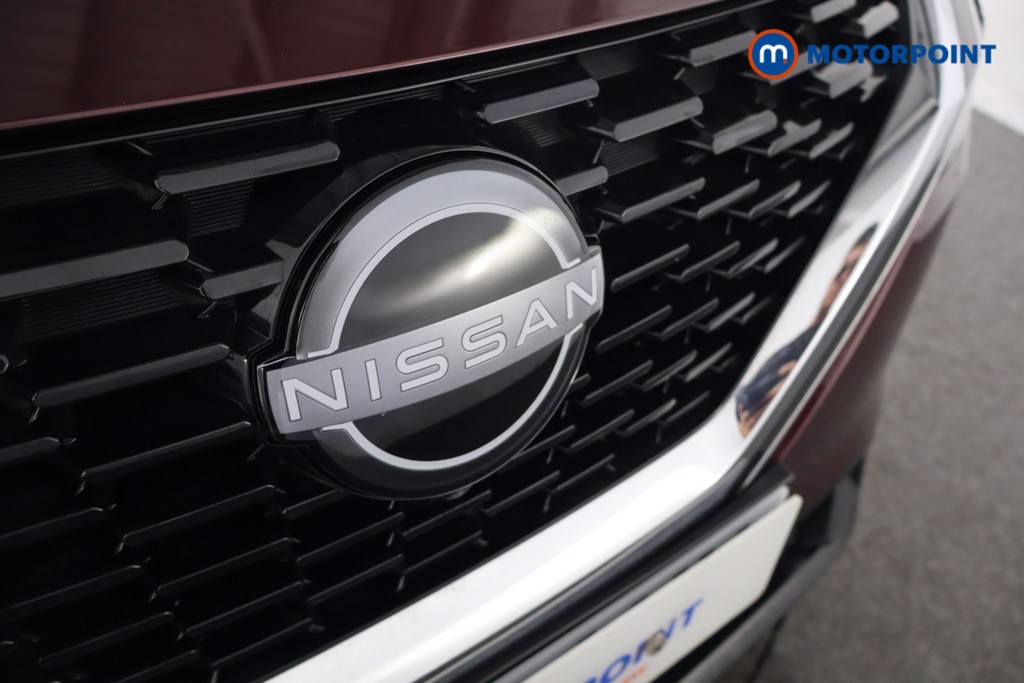 Nissan Qashqai Tekna Manual Petrol SUV - Stock Number (1574252) - 22nd supplementary image