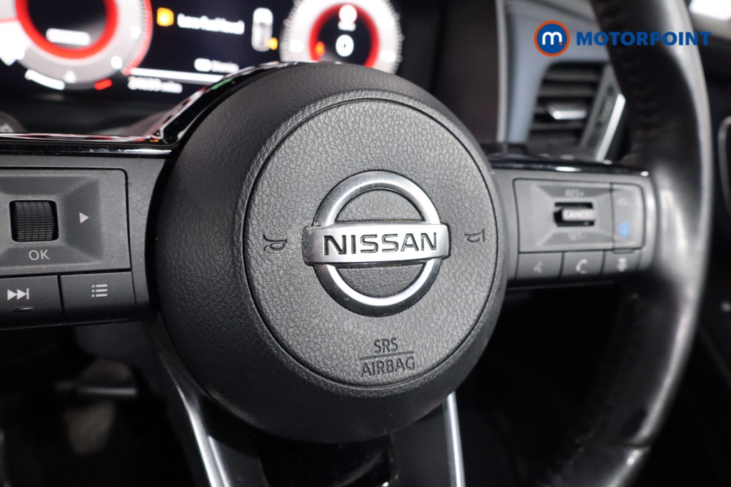 Nissan Qashqai Tekna Manual Petrol SUV - Stock Number (1576297) - 8th supplementary image