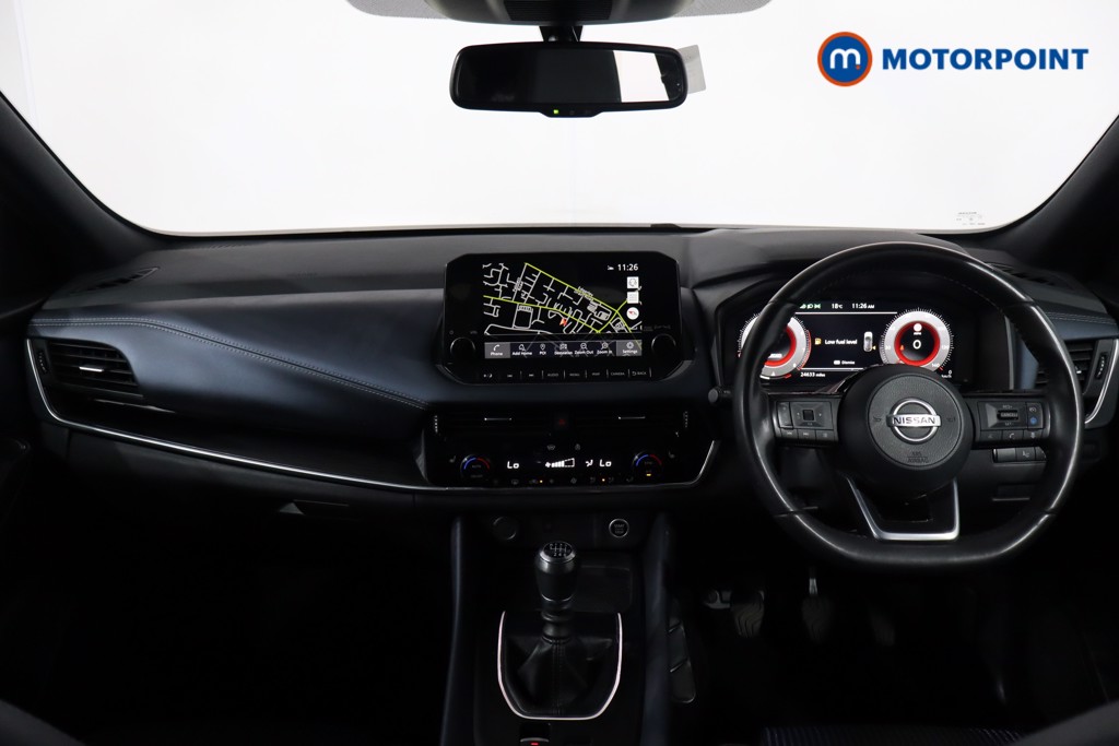 Nissan Qashqai Tekna Manual Petrol SUV - Stock Number (1576297) - 1st supplementary image