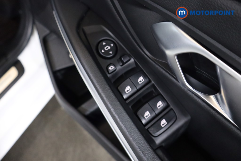 BMW 3 Series M Sport Automatic Petrol Plug-In Hybrid Saloon - Stock Number (1576592) - 18th supplementary image