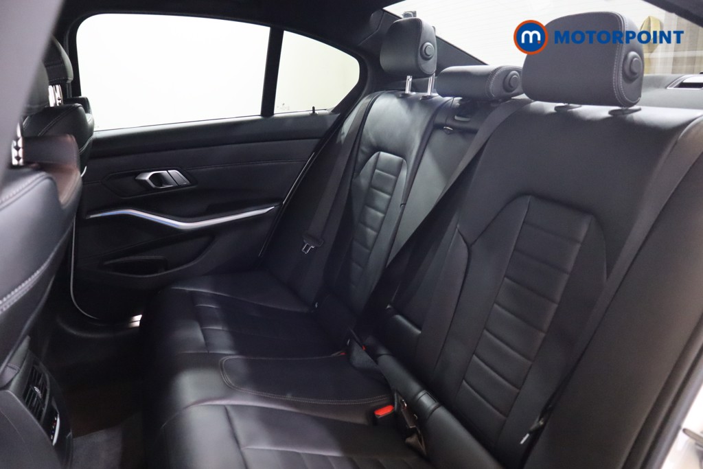 BMW 3 Series M Sport Automatic Petrol Plug-In Hybrid Saloon - Stock Number (1576592) - 21st supplementary image