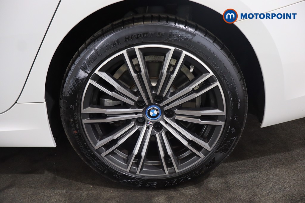 BMW 3 Series M Sport Automatic Petrol Plug-In Hybrid Saloon - Stock Number (1576592) - 29th supplementary image