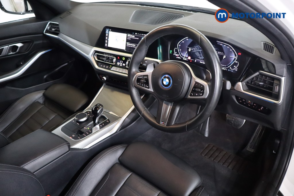 BMW 3 Series M Sport Automatic Petrol Plug-In Hybrid Saloon - Stock Number (1576592) - 1st supplementary image