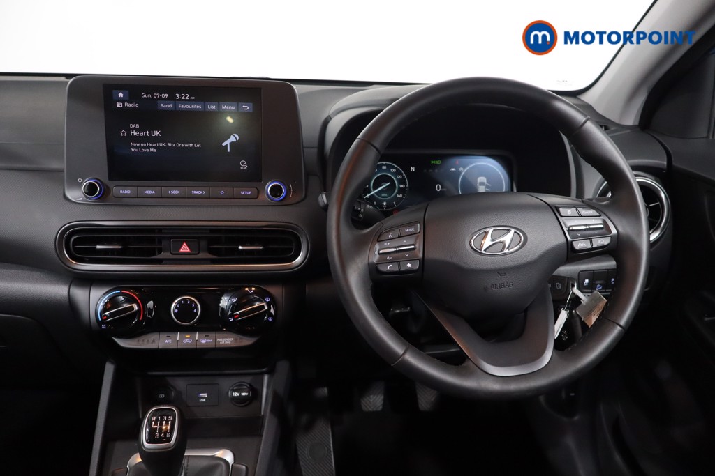 Hyundai Kona Se Connect Manual Petrol-Electric Hybrid SUV - Stock Number (1577948) - 3rd supplementary image