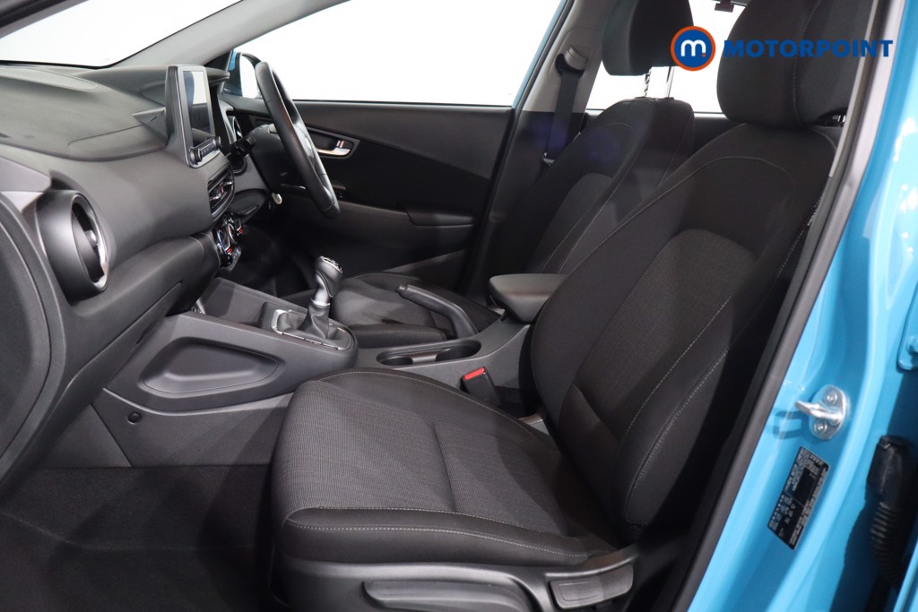 Hyundai Kona Se Connect Manual Petrol-Electric Hybrid SUV - Stock Number (1577948) - 4th supplementary image