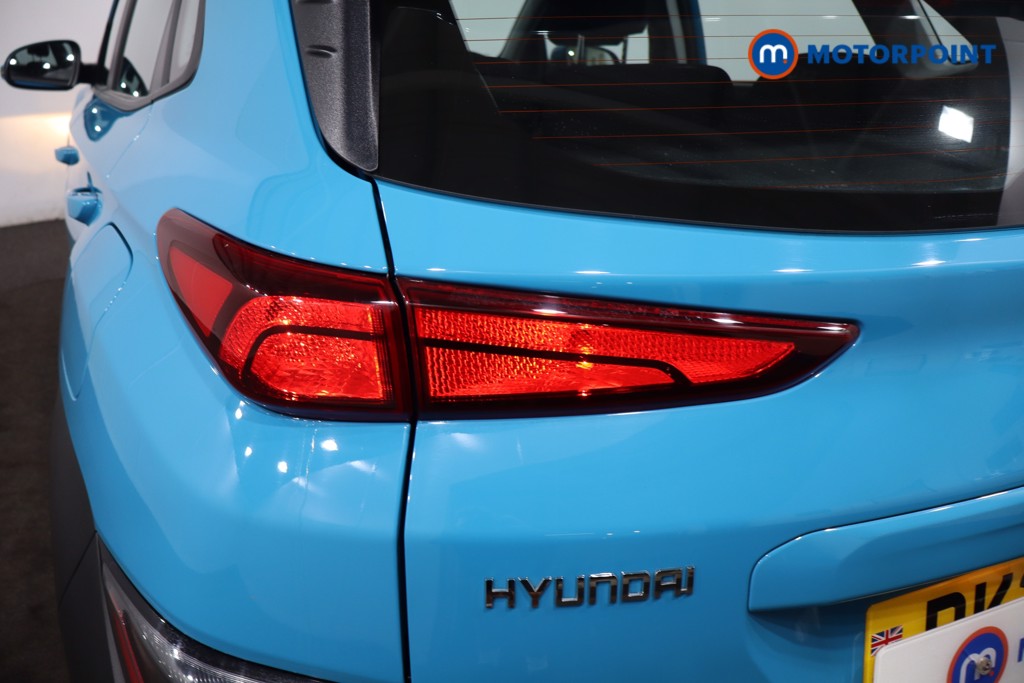 Hyundai Kona Se Connect Manual Petrol-Electric Hybrid SUV - Stock Number (1577948) - 25th supplementary image