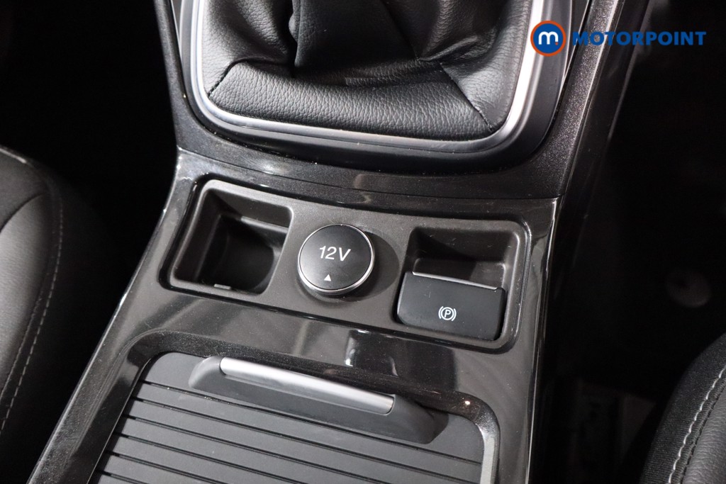 Ford Kuga Titanium Edition Manual Diesel SUV - Stock Number (1578785) - 18th supplementary image