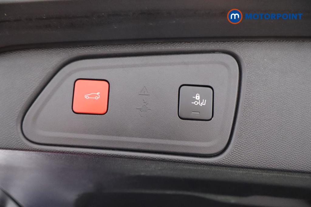 Peugeot 3008 GT Automatic Petrol Plug-In Hybrid SUV - Stock Number (1553641) - 23rd supplementary image