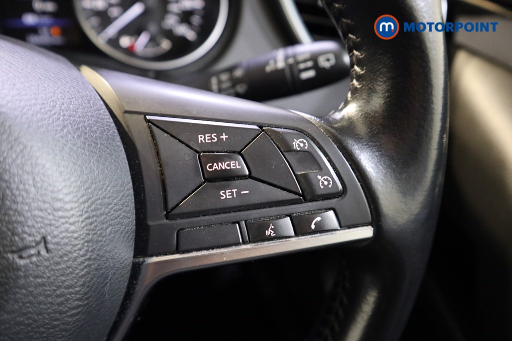 Nissan Qashqai Acenta Premium Manual Petrol SUV - Stock Number (1559430) - 4th supplementary image