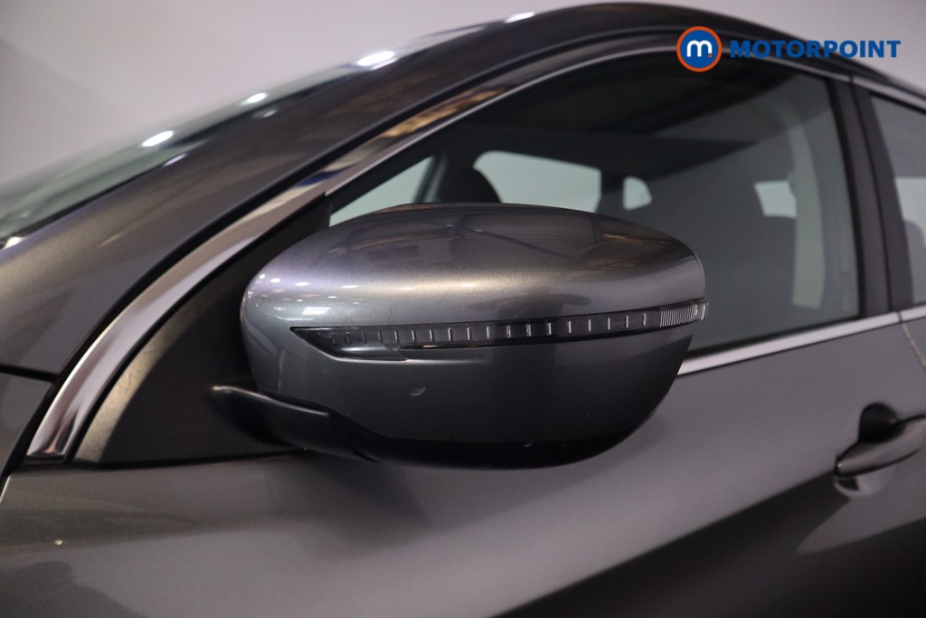 Nissan Qashqai Acenta Premium Manual Petrol SUV - Stock Number (1559430) - 22nd supplementary image