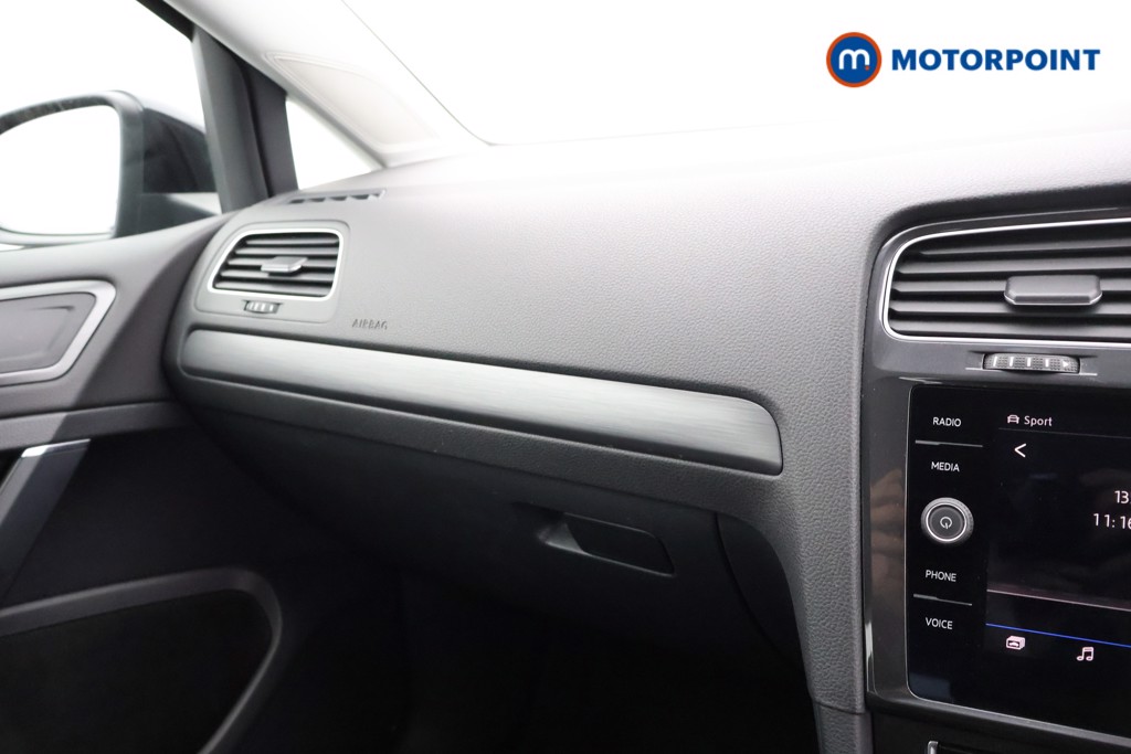 Volkswagen Golf SE Automatic Diesel Hatchback - Stock Number (1560057) - 7th supplementary image