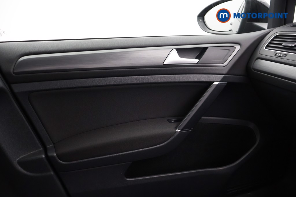 Volkswagen Golf SE Automatic Diesel Hatchback - Stock Number (1560057) - 8th supplementary image