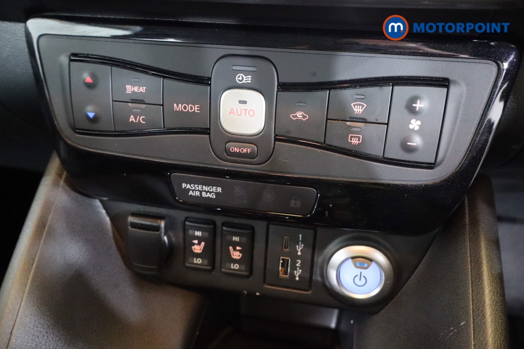 Nissan Leaf Tekna Automatic Electric Hatchback - Stock Number (1561114) - 13th supplementary image