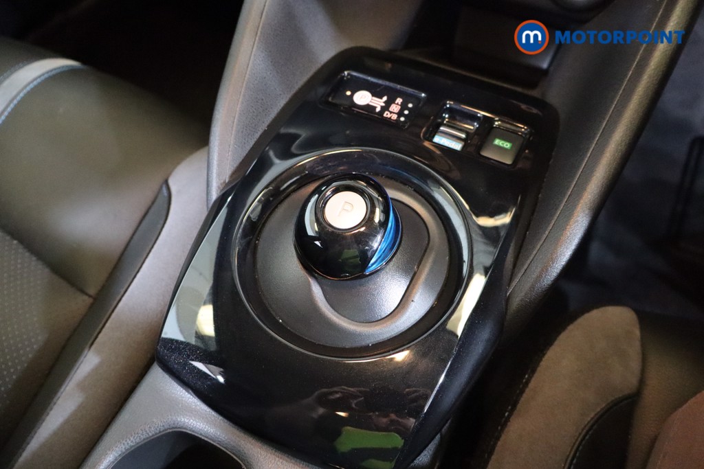 Nissan Leaf Tekna Automatic Electric Hatchback - Stock Number (1561114) - 14th supplementary image