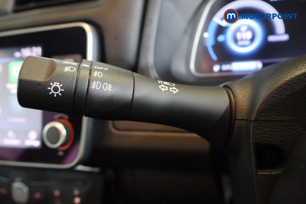 Nissan Leaf Tekna Automatic Electric Hatchback - Stock Number (1561114) - 17th supplementary image