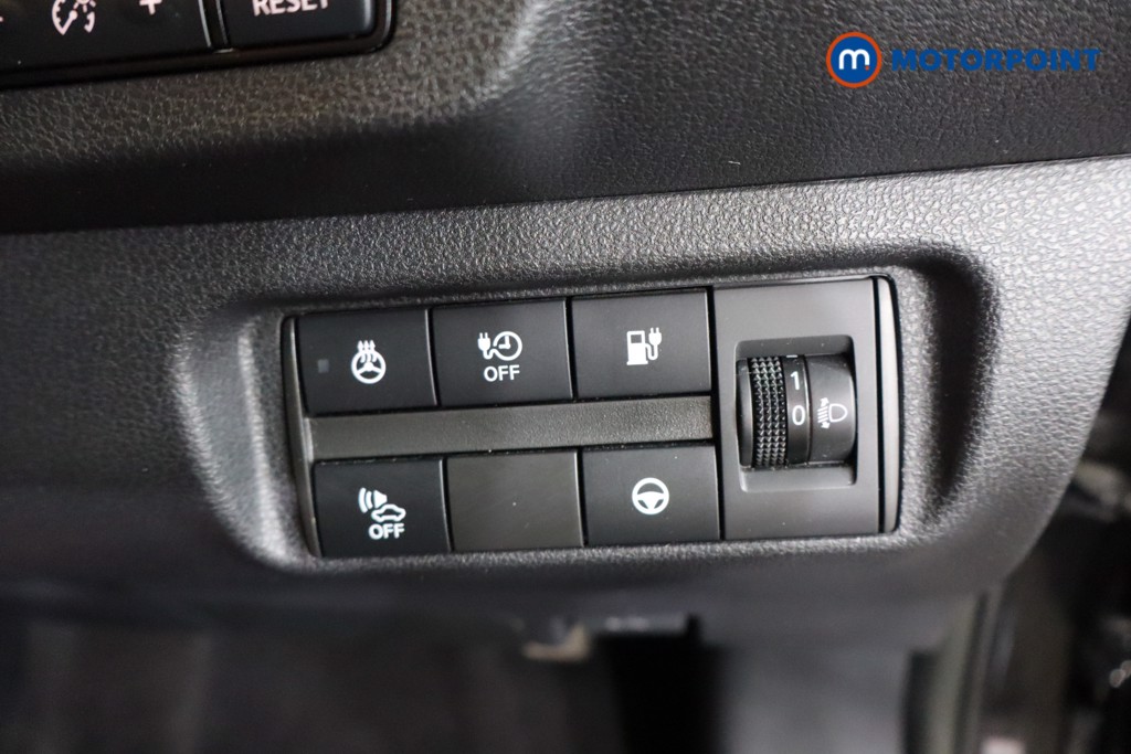 Nissan Leaf Tekna Automatic Electric Hatchback - Stock Number (1561114) - 19th supplementary image