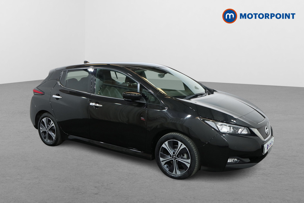 Nissan Leaf Tekna Automatic Electric Hatchback - Stock Number (1561114) - Drivers side front corner