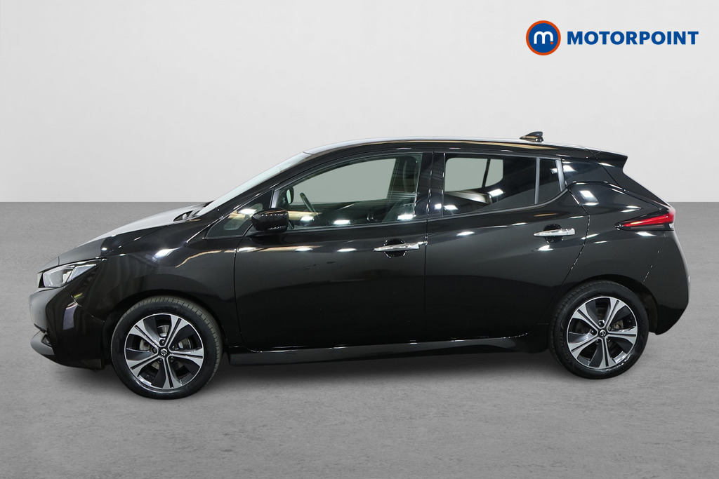 Nissan Leaf Tekna Automatic Electric Hatchback - Stock Number (1561114) - Passenger side