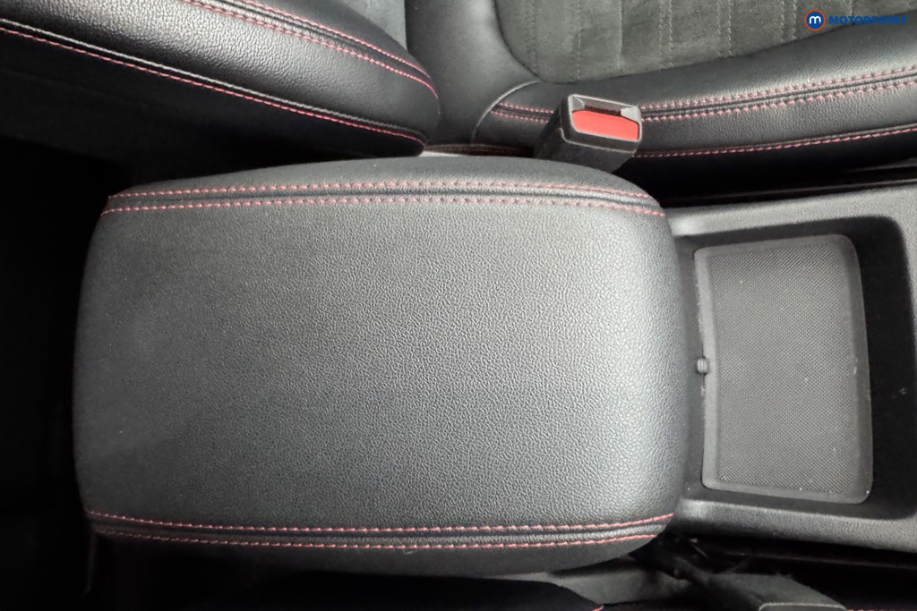 Ford Kuga St-Line X Automatic Diesel SUV - Stock Number (1561323) - 12th supplementary image