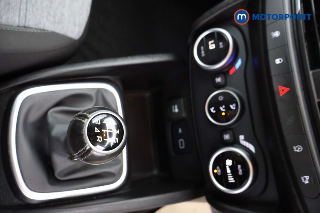Fiat Tipo Cross 1.0 5Dr Manual Petrol Hatchback - Stock Number (1562244) - 6th supplementary image