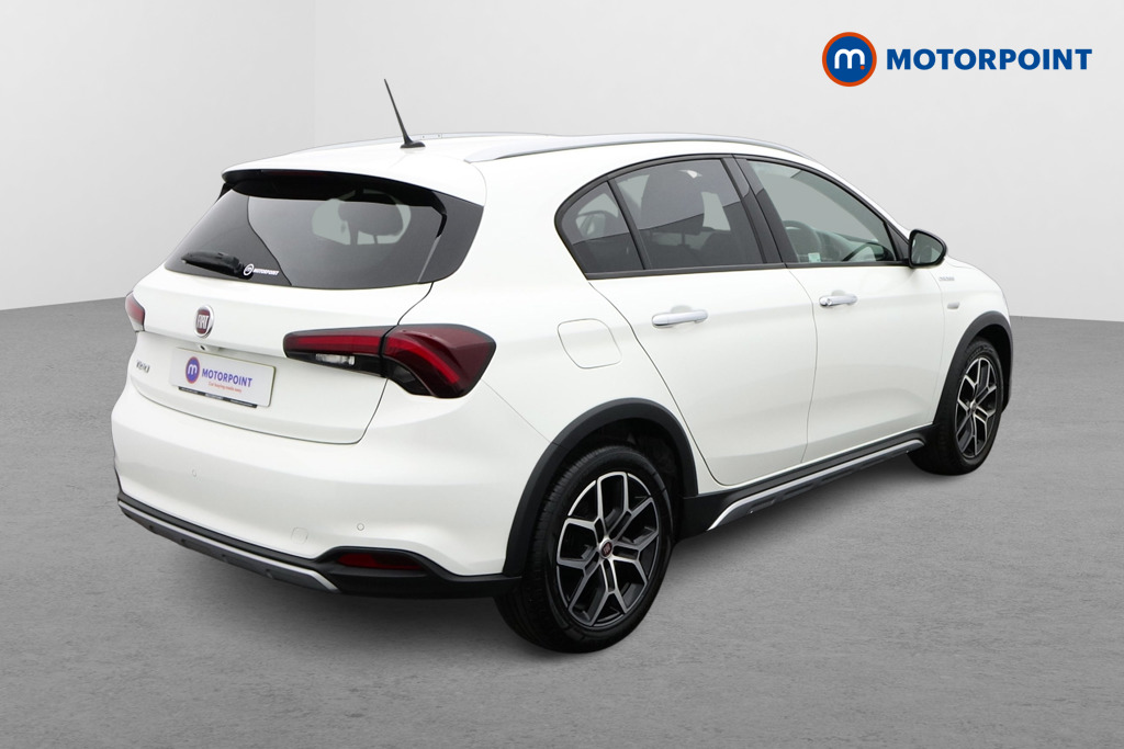 Fiat Tipo Cross 1.0 5Dr Manual Petrol Hatchback - Stock Number (1562244) - Drivers side rear corner