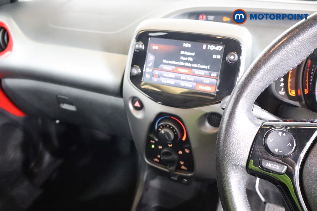 Toyota Aygo X-Play Manual Petrol Hatchback - Stock Number (1562682) - 3rd supplementary image