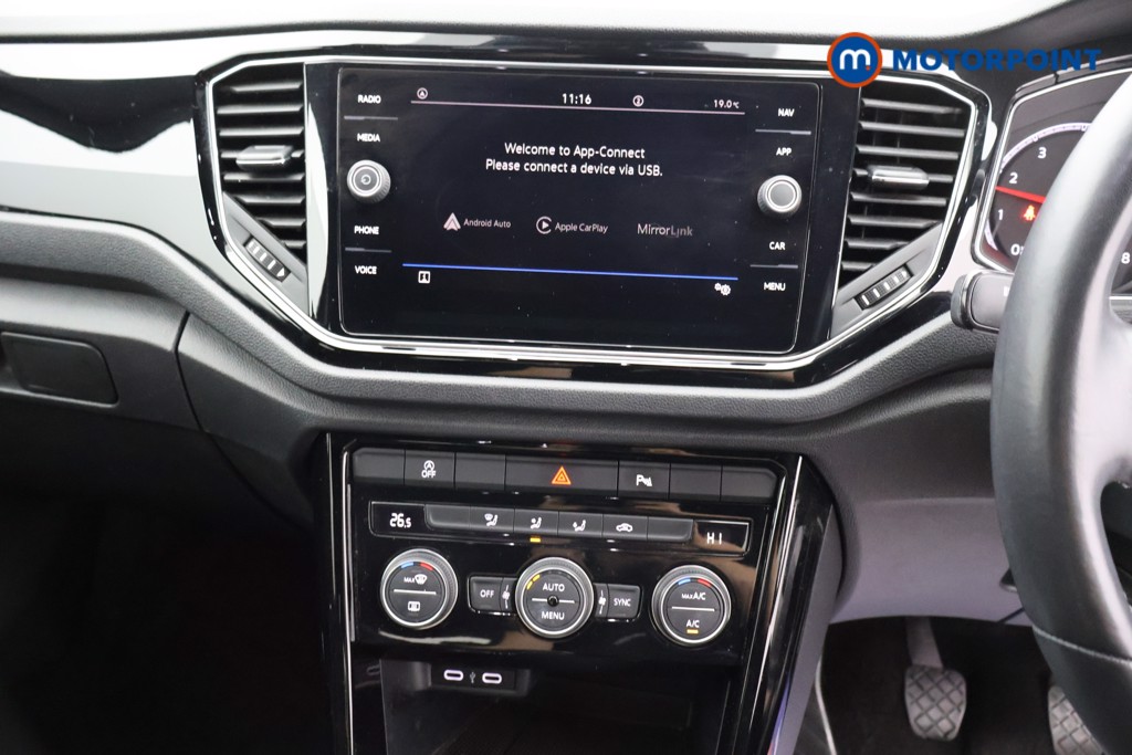 Volkswagen T-Roc Black Edition Manual Petrol SUV - Stock Number (1564762) - 5th supplementary image